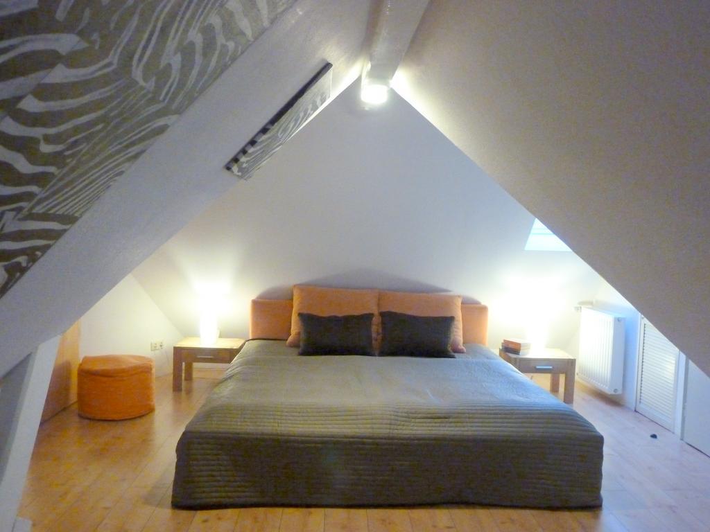 Likedeeler Am Stadthafen Lübeck Zimmer foto